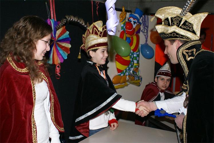 Prins Patrick I bezoekt Martinus van Beek school 